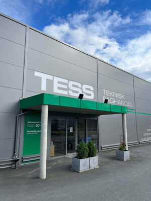 Folieskilting og merking av TESS Teknisk Faghandel.