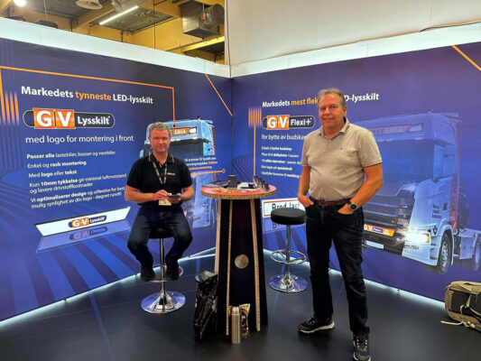 GV Reklame på messestand.